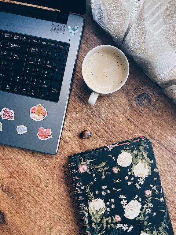 How to Choose a Notebook You’ll Actually Use and Enjoy